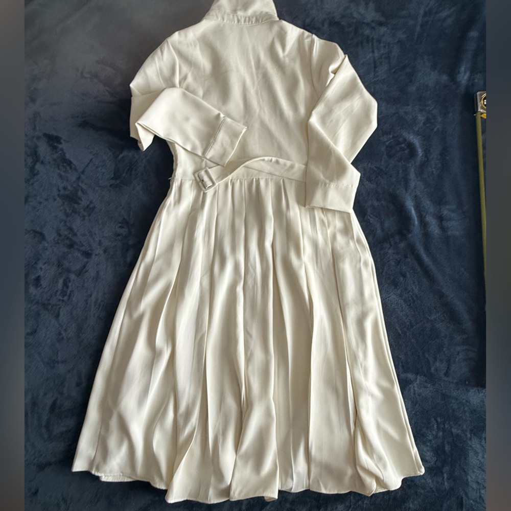 English Factory Pleated Collared Long Sleeve Midi Dress Sz M Cream Quiet Luxury - Picture 11 of 14